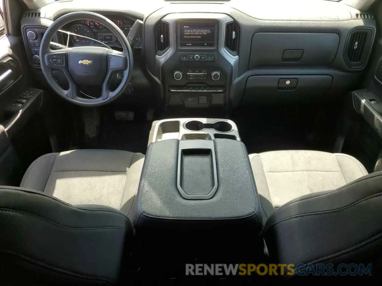8 Фотография поврежденного автомобиля 3GCPYBEK9MG292729 CHEVROLET ALL Models 2021