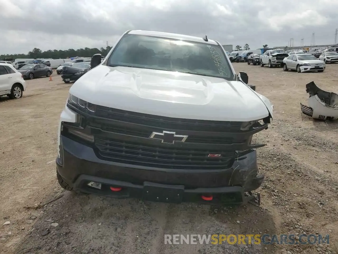 5 Photograph of a damaged car 3GCPYFED5MG412518 CHEVROLET ALL Models 2021