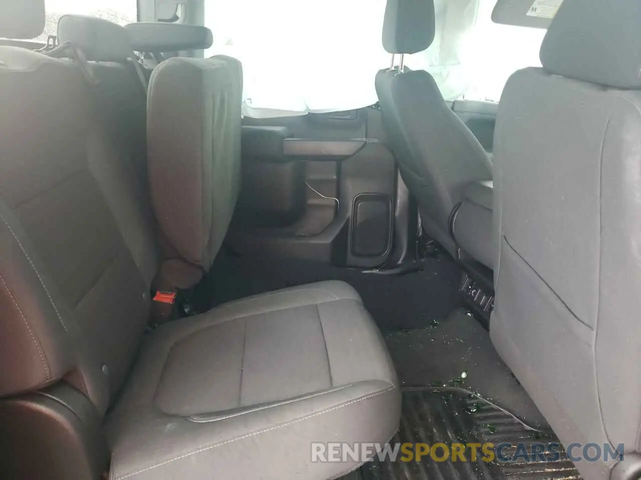 10 Фотография поврежденного автомобиля 3GCPYJEK5MG356971 CHEVROLET ALL Models 2021