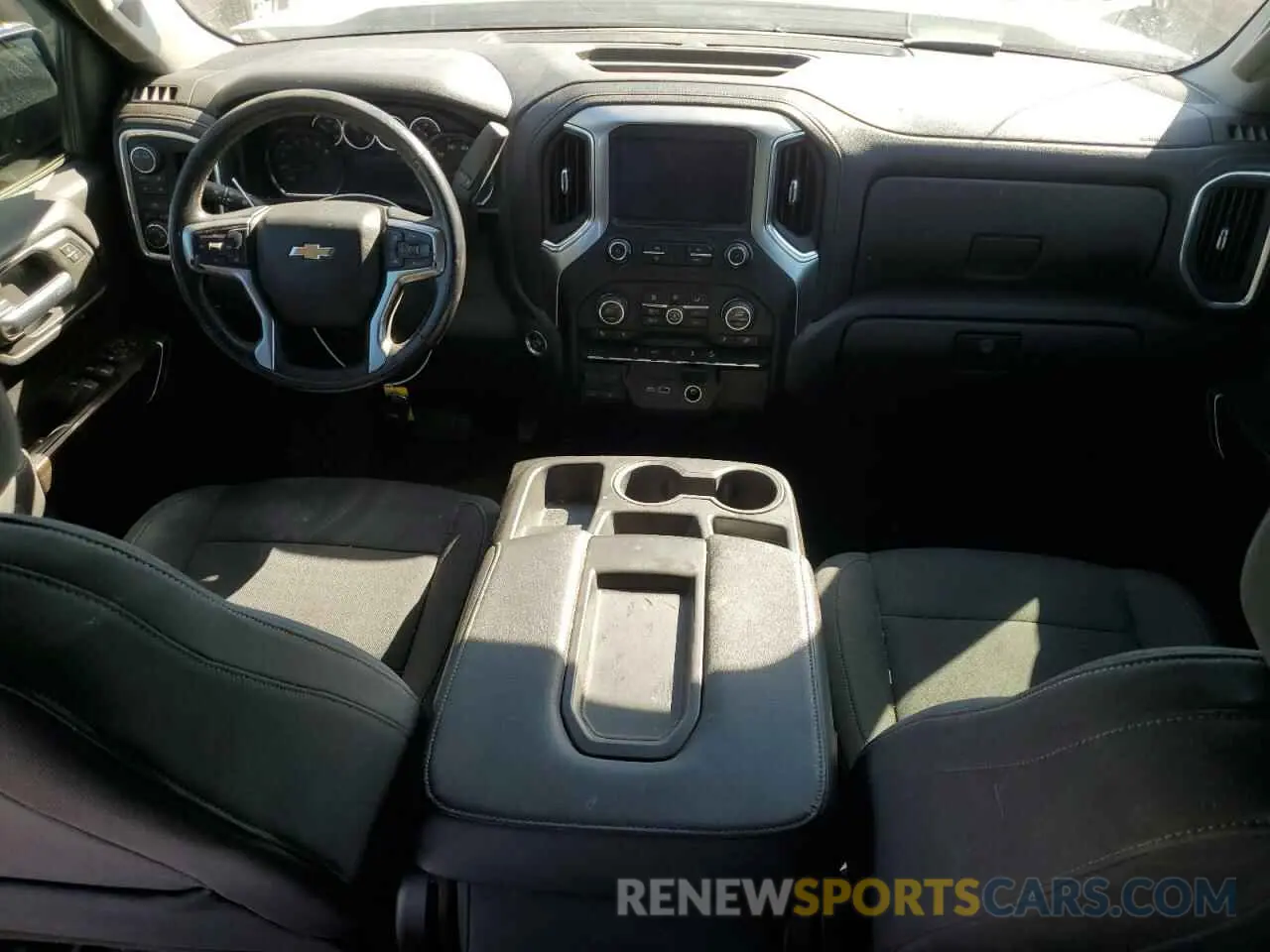 8 Фотография поврежденного автомобиля 3GCUYDED2MG294533 CHEVROLET ALL Models 2021