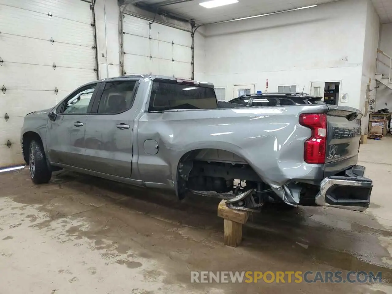 2 Photograph of a damaged car 3GCUYDED6MG170426 CHEVROLET ALL Models 2021