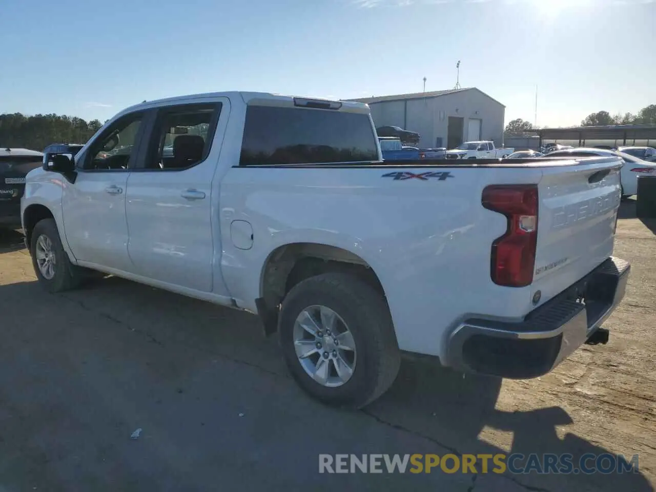 2 Фотография поврежденного автомобиля 3GCUYDED8MG215527 CHEVROLET ALL Models 2021
