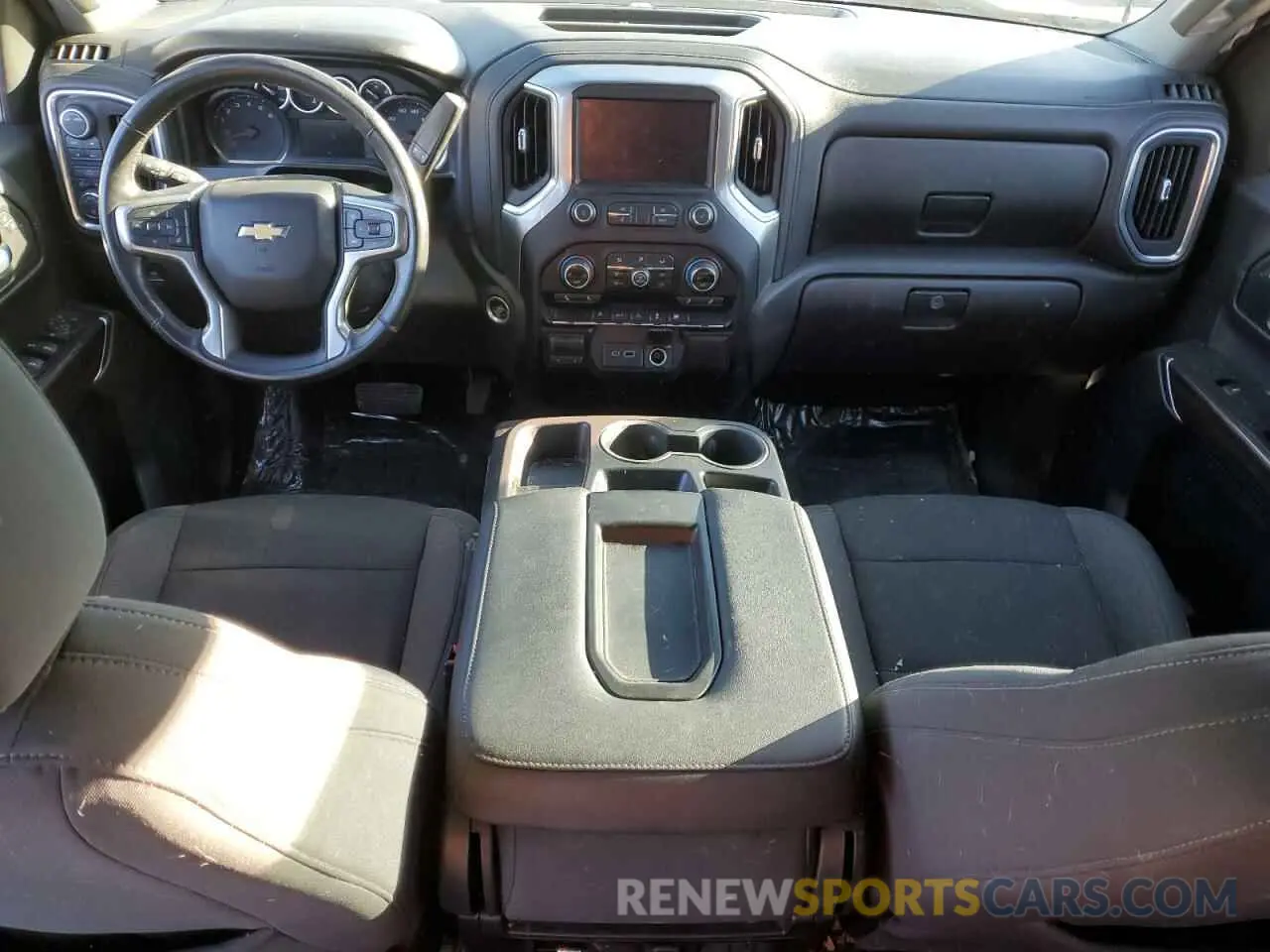 8 Фотография поврежденного автомобиля 3GCUYDED8MG215527 CHEVROLET ALL Models 2021