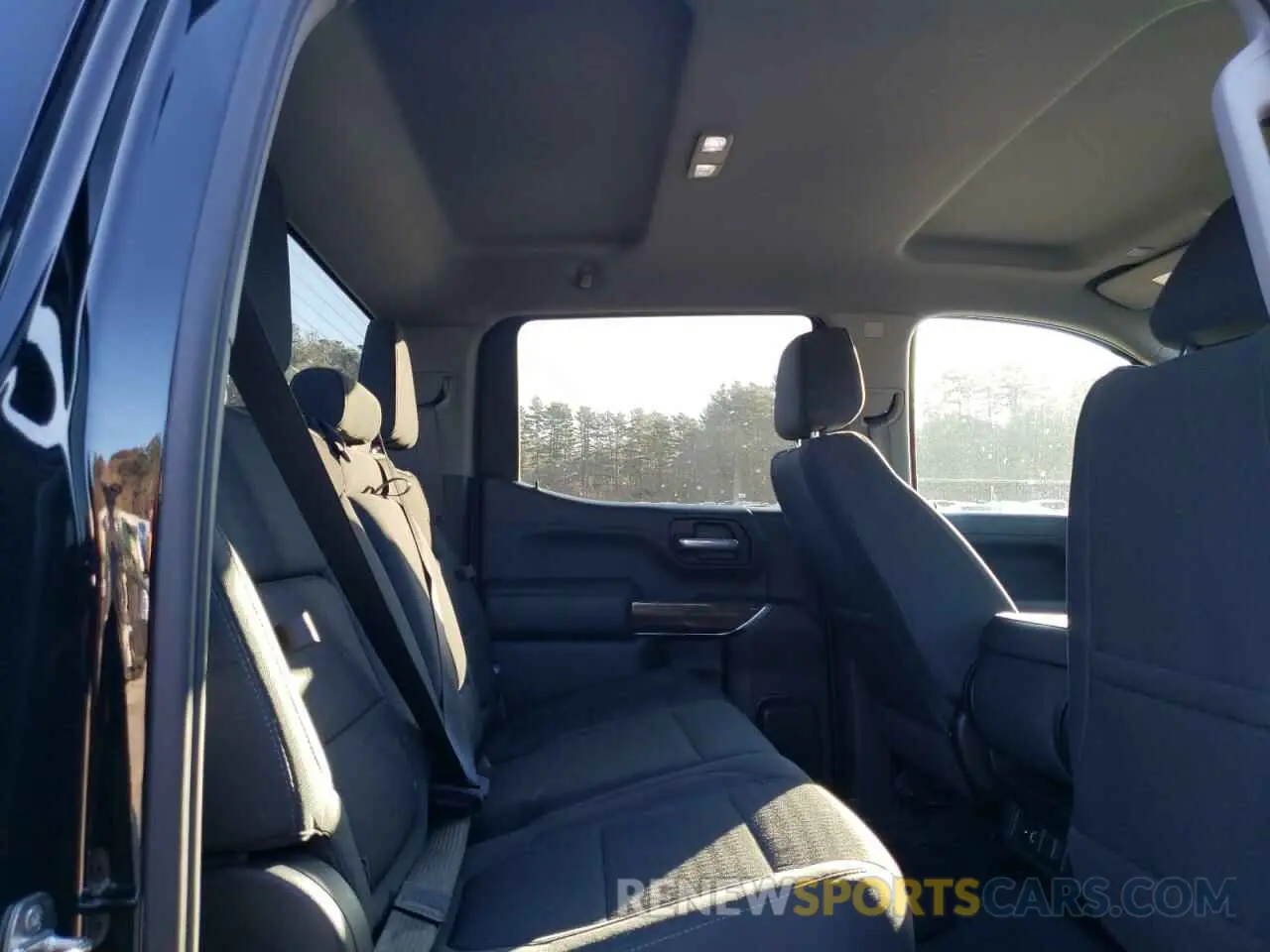 10 Фотография поврежденного автомобиля 3GCUYEED9MG230057 CHEVROLET ALL Models 2021
