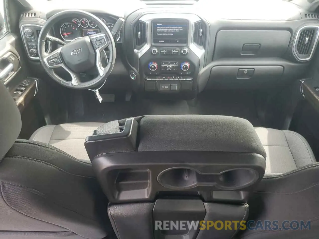 8 Фотография поврежденного автомобиля 3GCUYEET4MG296975 CHEVROLET ALL Models 2021