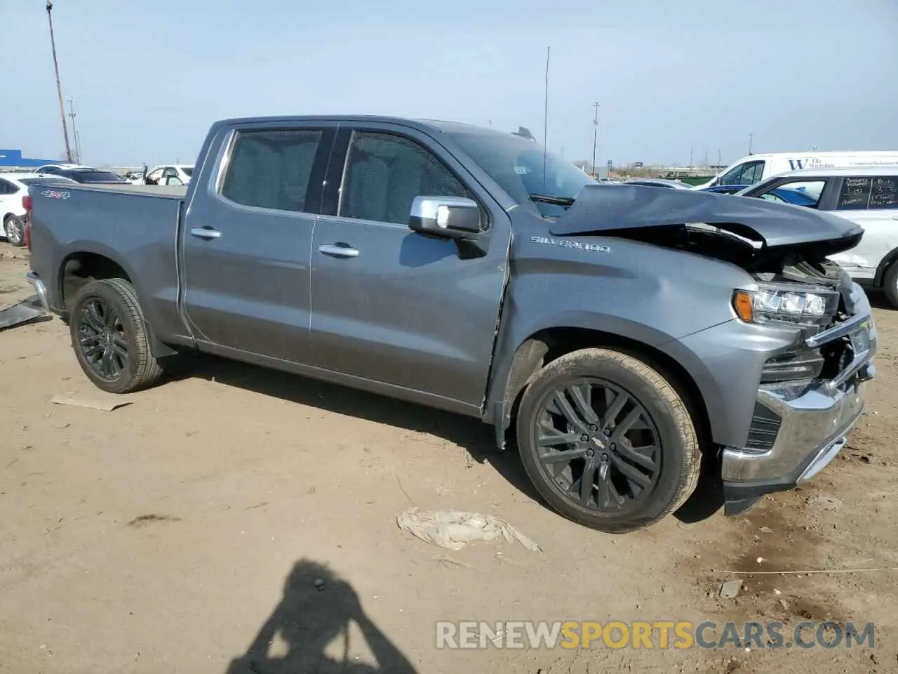 4 Фотография поврежденного автомобиля 3GCUYGEDXMG184783 CHEVROLET ALL Models 2021