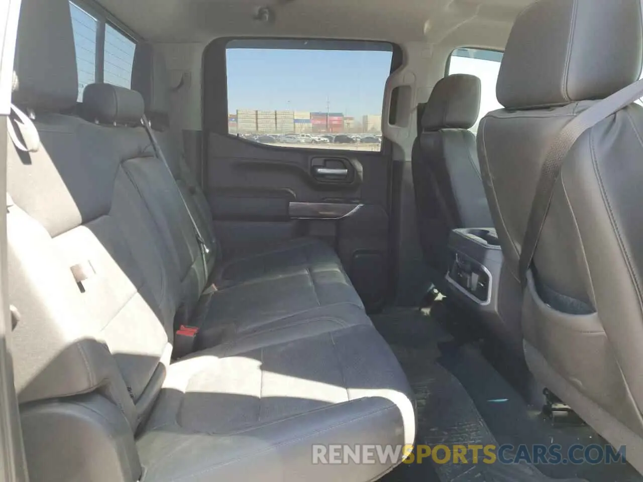 10 Фотография поврежденного автомобиля 3GCUYGEL1MG139867 CHEVROLET ALL Models 2021