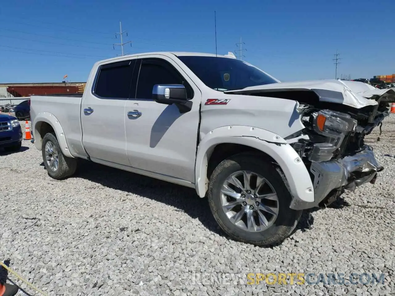 4 Фотография поврежденного автомобиля 3GCUYGEL1MG139867 CHEVROLET ALL Models 2021