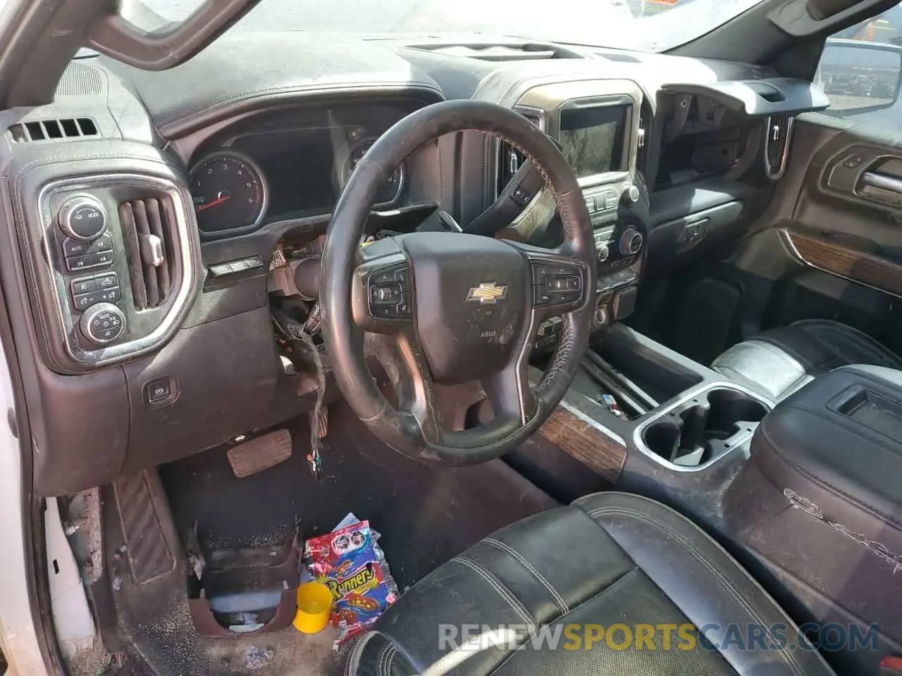 8 Photograph of a damaged car 3GCUYHET9MG143946 CHEVROLET ALL Models 2021