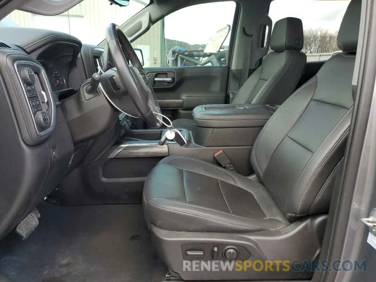 7 Photograph of a damaged car KYTC2025076081707 CHEVROLET All Models 2021