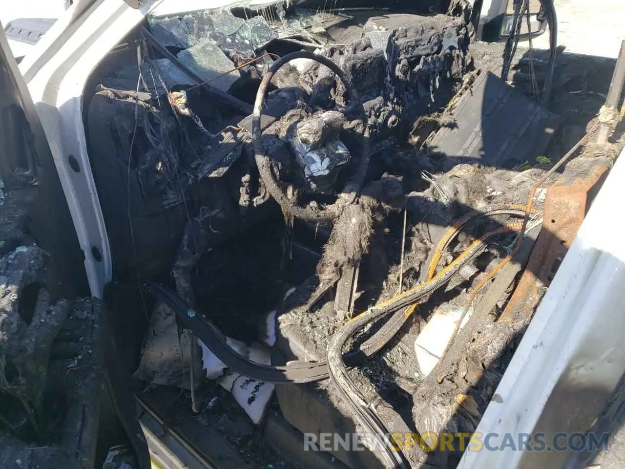 8 Photograph of a damaged car 1GB2WLE77NF230819 CHEVROLET ALL Models 2022