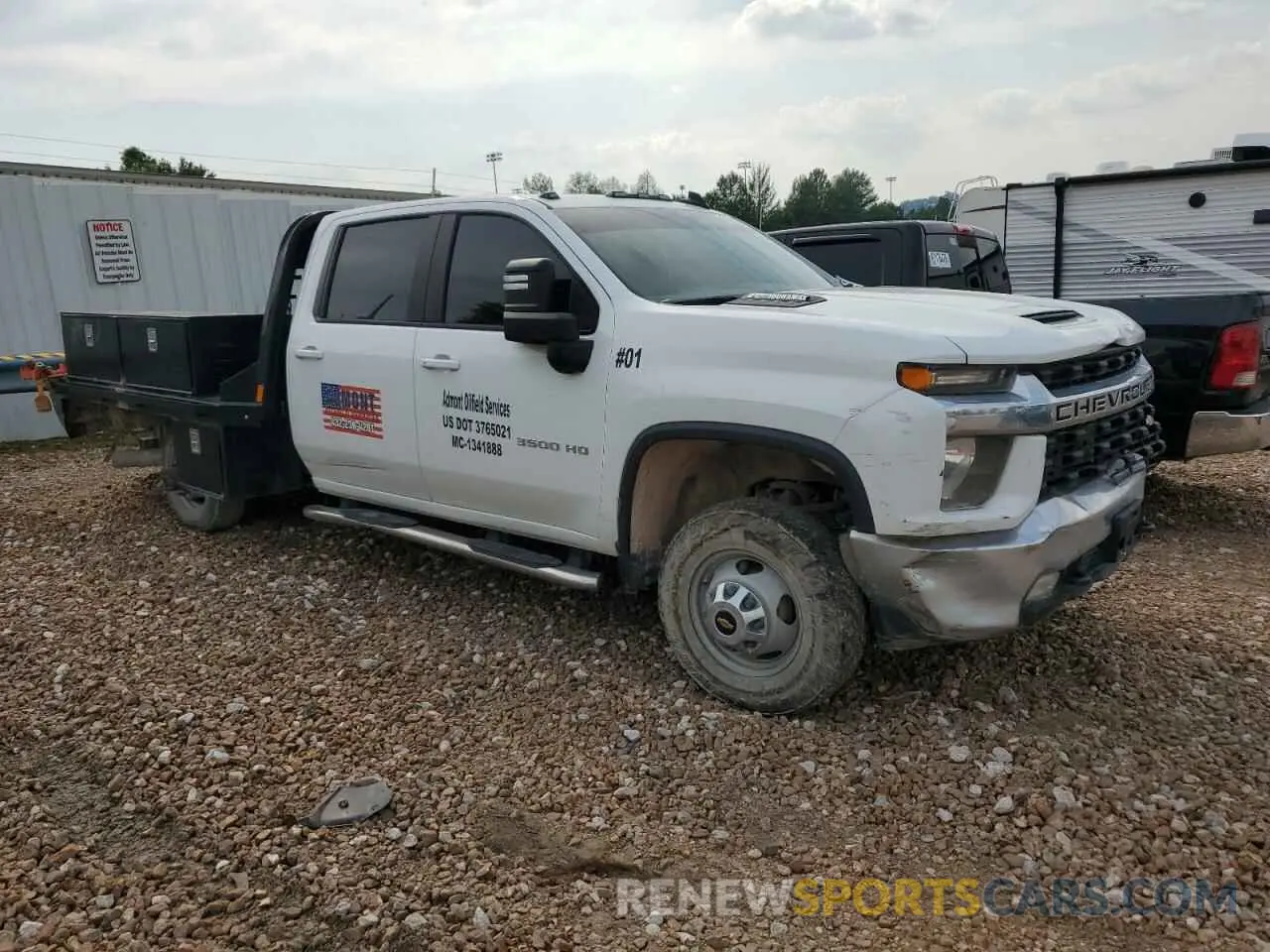4 Photograph of a damaged car 1GB4YTEY1NF314338 CHEVROLET ALL Models 2022