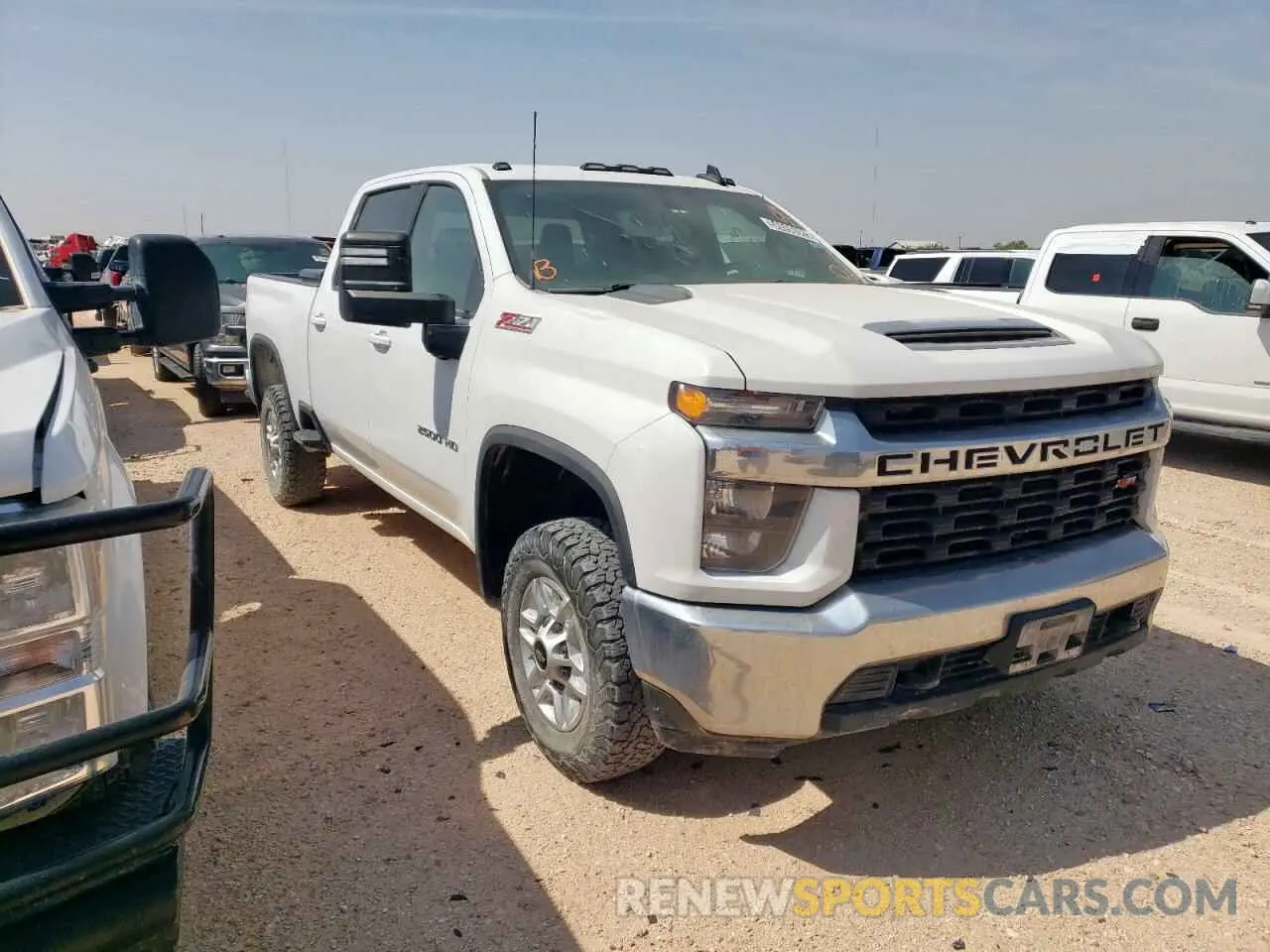 4 Фотография поврежденного автомобиля 1GC1YNE72NF202374 CHEVROLET ALL Models 2022