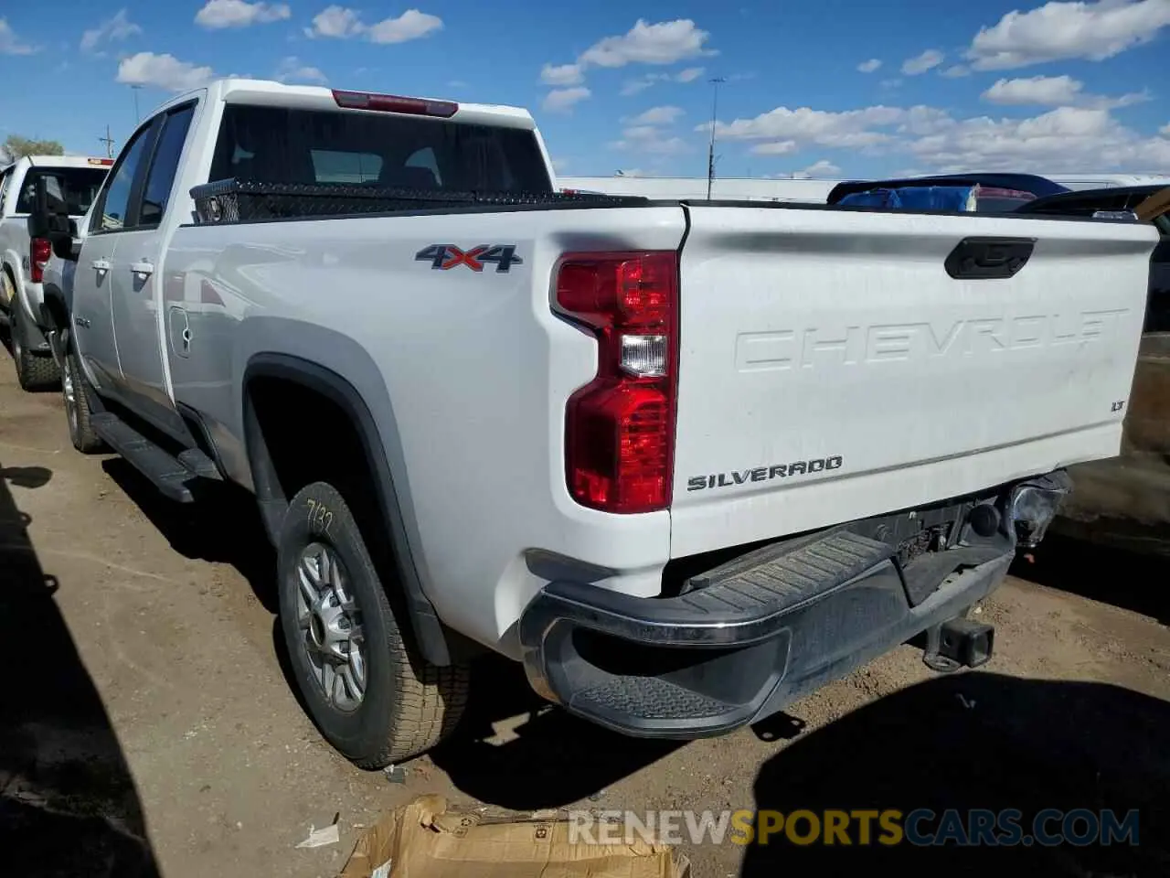 2 Фотография поврежденного автомобиля 1GC2YNE73NF121257 CHEVROLET ALL Models 2022