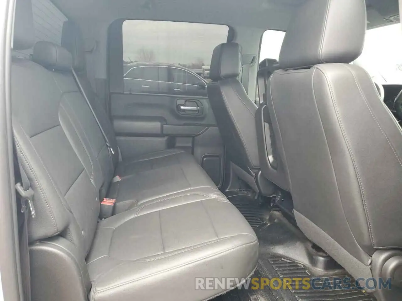 10 Фотография поврежденного автомобиля 1GC4WLE72NF261609 CHEVROLET ALL Models 2022