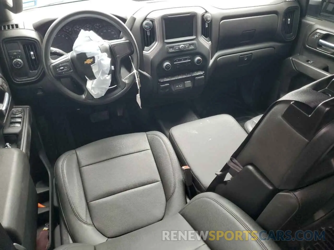 8 Фотография поврежденного автомобиля 1GC4WLE72NF261609 CHEVROLET ALL Models 2022