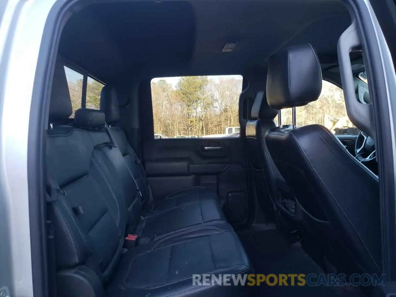 10 Фотография поврежденного автомобиля 1GC4YNE75NF155807 CHEVROLET ALL Models 2022