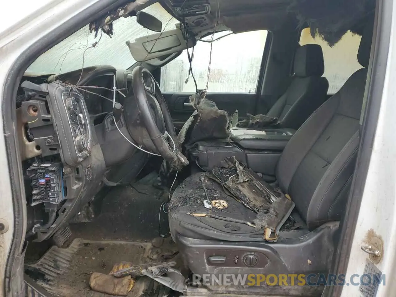 7 Photograph of a damaged car 1GC4YTEY6NF142769 CHEVROLET ALL Models 2022