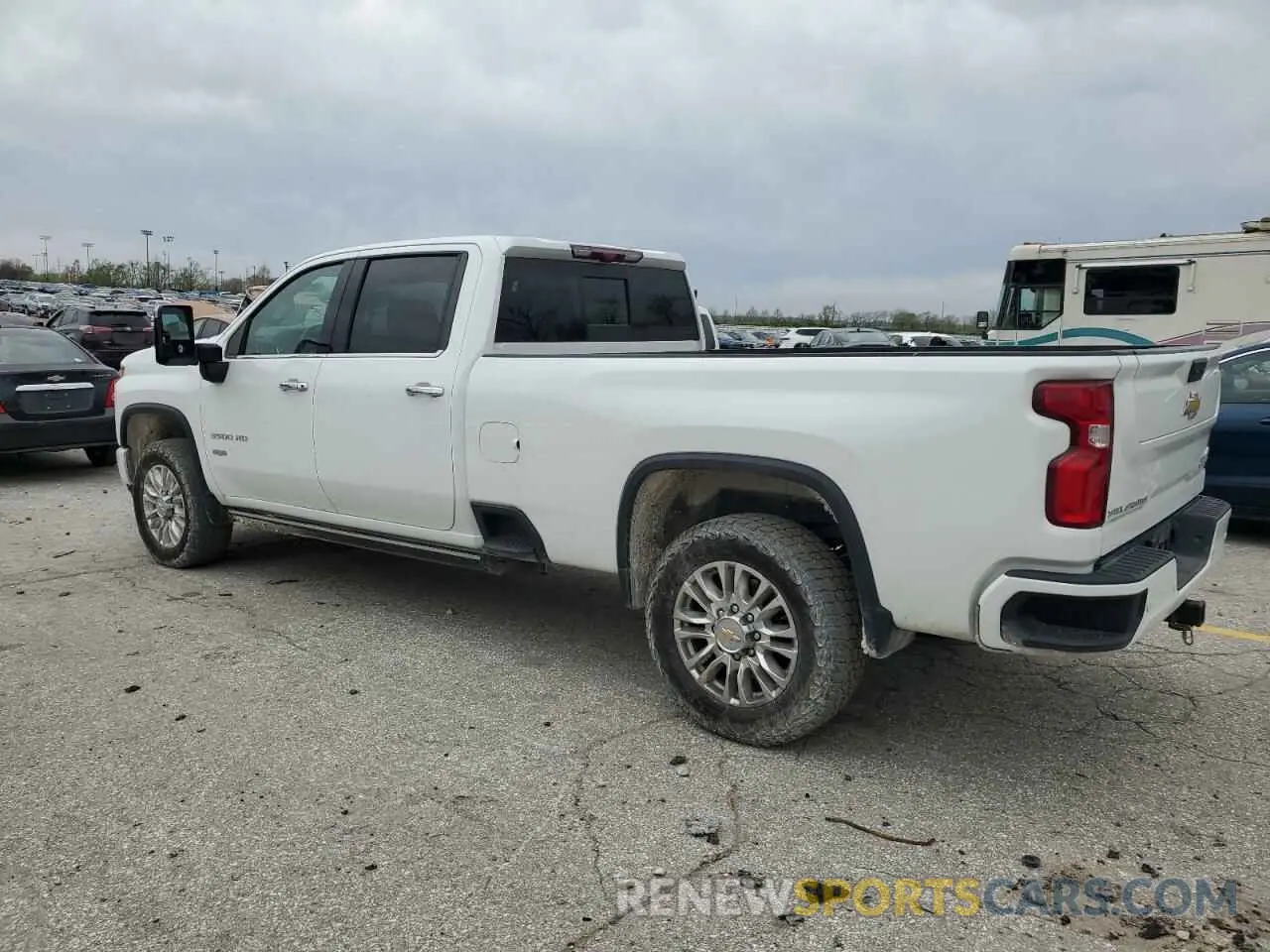 2 Фотография поврежденного автомобиля 1GC4YVEY4NF305429 CHEVROLET ALL Models 2022