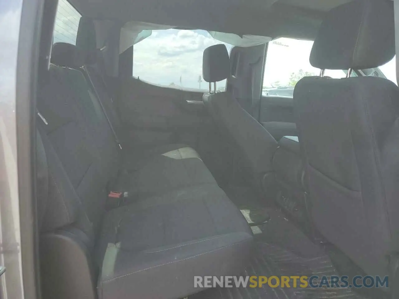 10 Фотография поврежденного автомобиля 1GCPYJEK0NZ115143 CHEVROLET ALL Models 2022