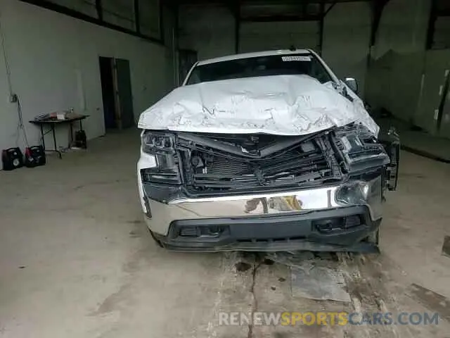 11 Фотография поврежденного автомобиля 1GCPYJEK3NZ238340 CHEVROLET ALL Models 2022