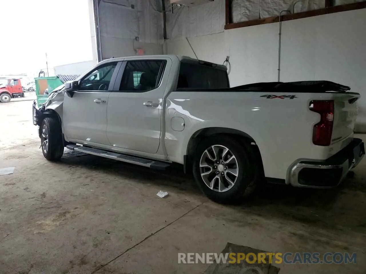 2 Фотография поврежденного автомобиля 1GCPYJEK3NZ238340 CHEVROLET ALL Models 2022