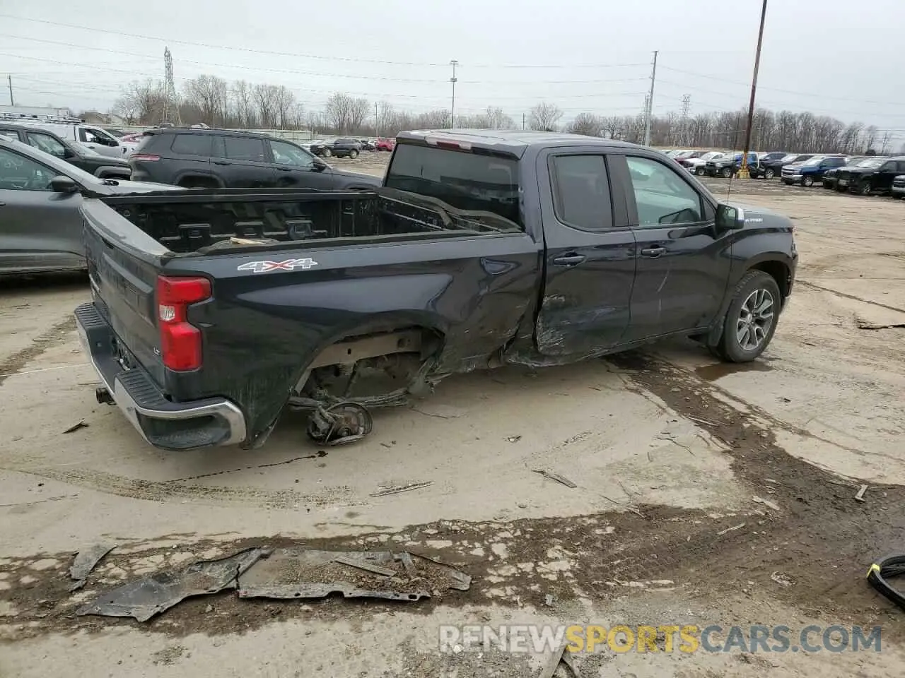3 Photograph of a damaged car 1GCRDKEKXNZ626255 CHEVROLET ALL Models 2022