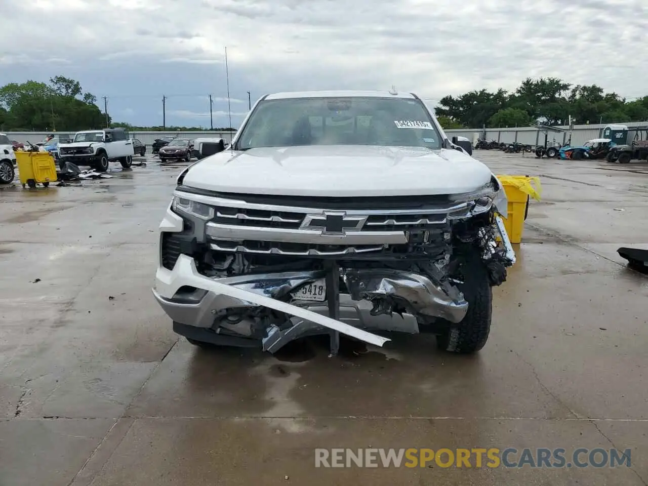 5 Photograph of a damaged car 1GCUDGEDXNZ548715 CHEVROLET ALL Models 2022
