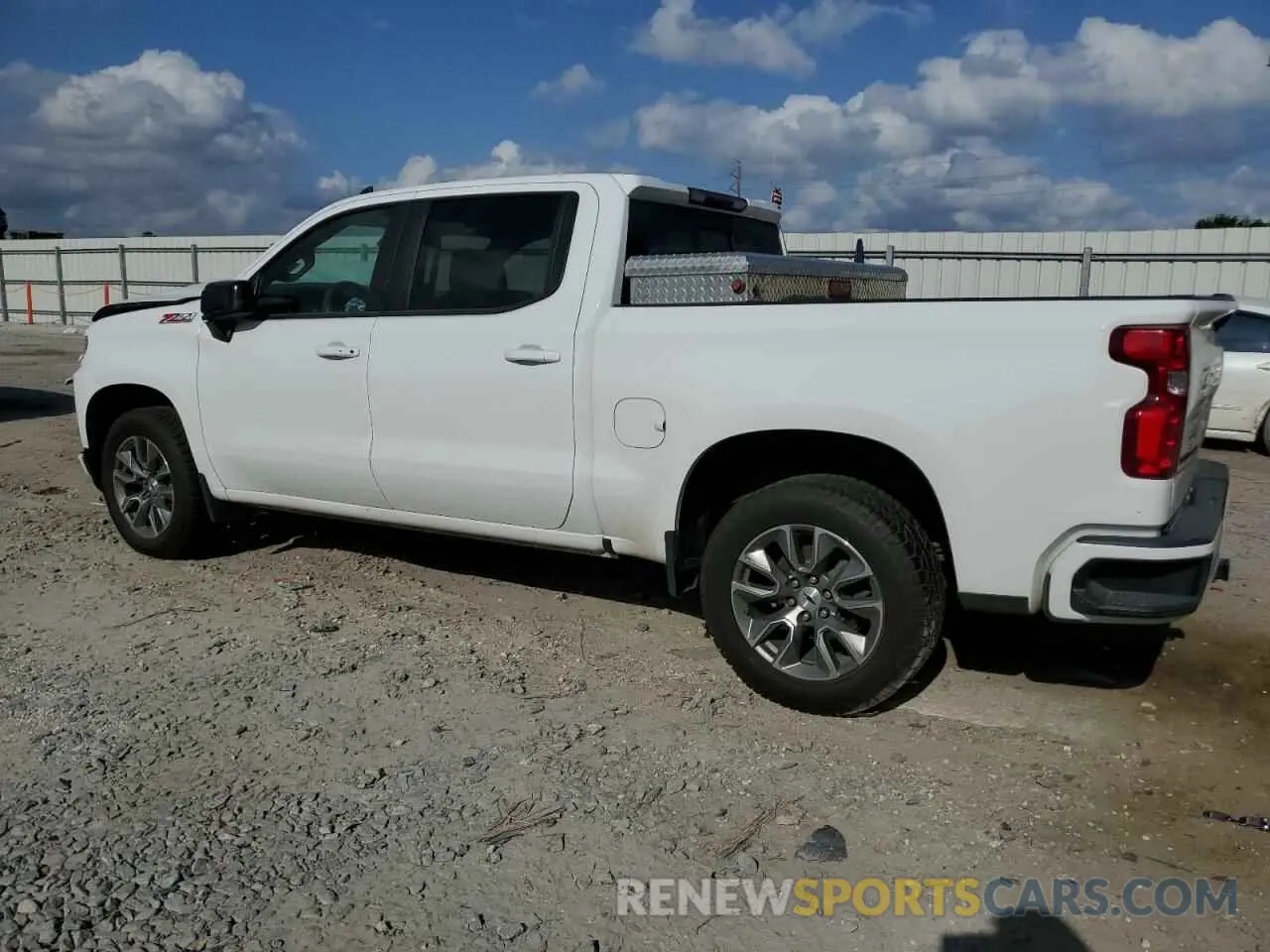 2 Фотография поврежденного автомобиля 1GCUYEED7NZ146885 CHEVROLET ALL Models 2022