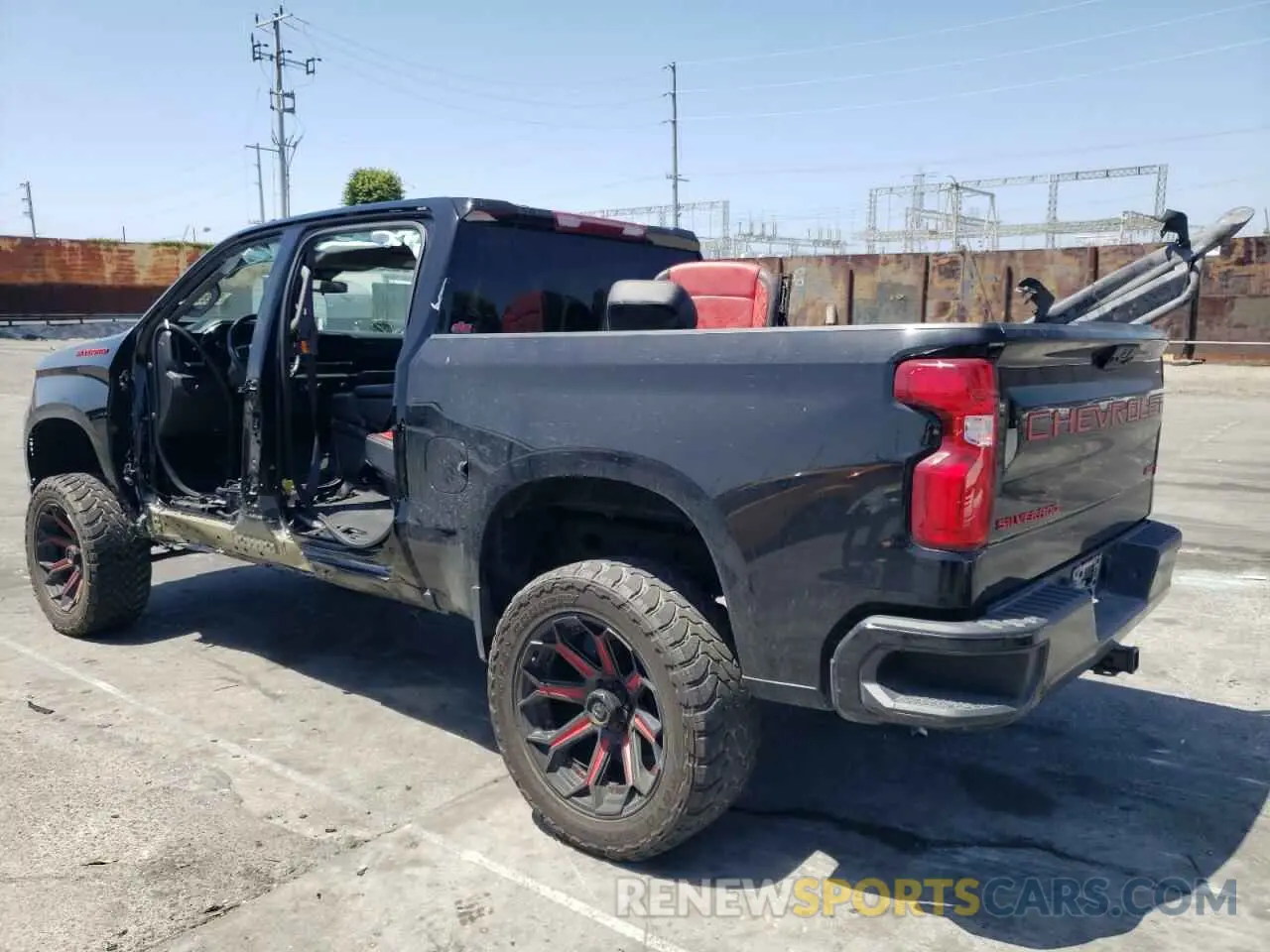 2 Фотография поврежденного автомобиля 2GCPADED6N1508743 CHEVROLET ALL Models 2022