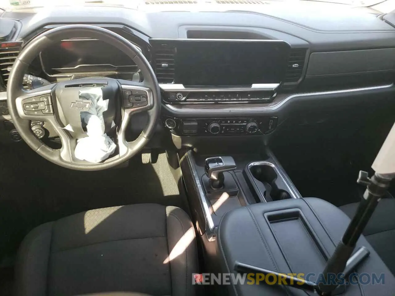 8 Фотография поврежденного автомобиля 2GCPADED9N1515542 CHEVROLET ALL Models 2022