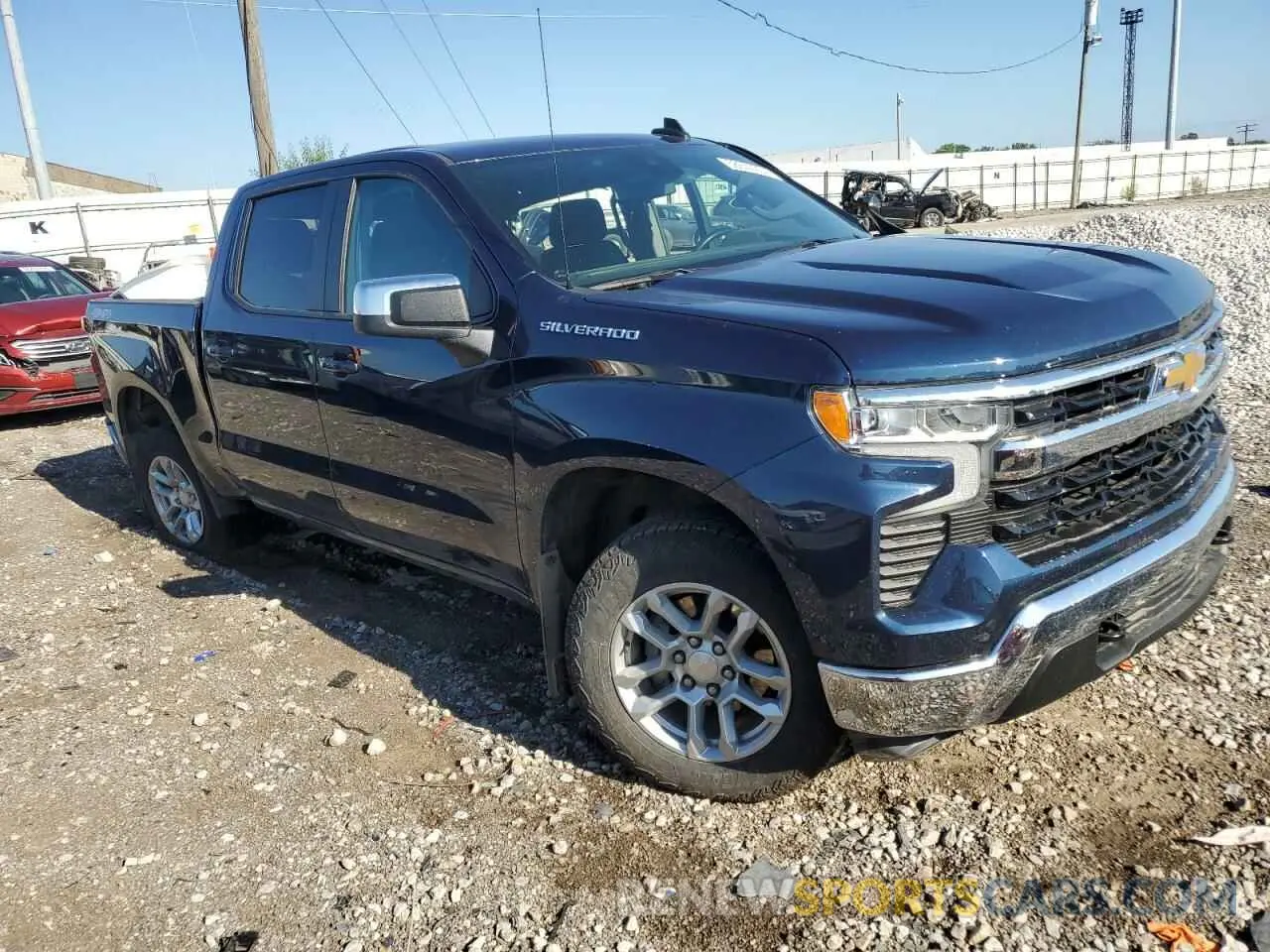 4 Фотография поврежденного автомобиля 2GCUDDED4N1503017 CHEVROLET ALL Models 2022