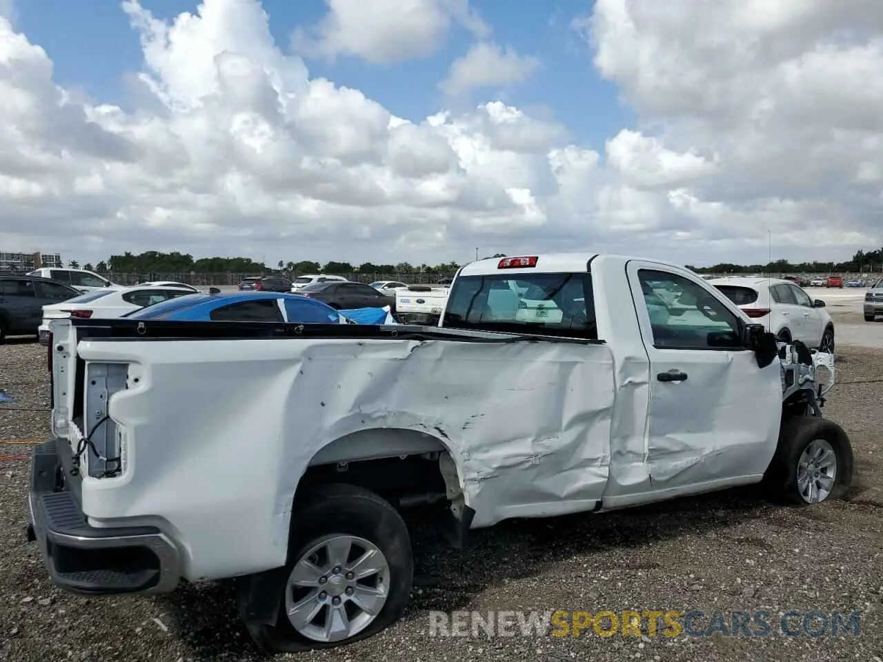 3 Photograph of a damaged car 3GCNAAED2NG573571 CHEVROLET ALL Models 2022