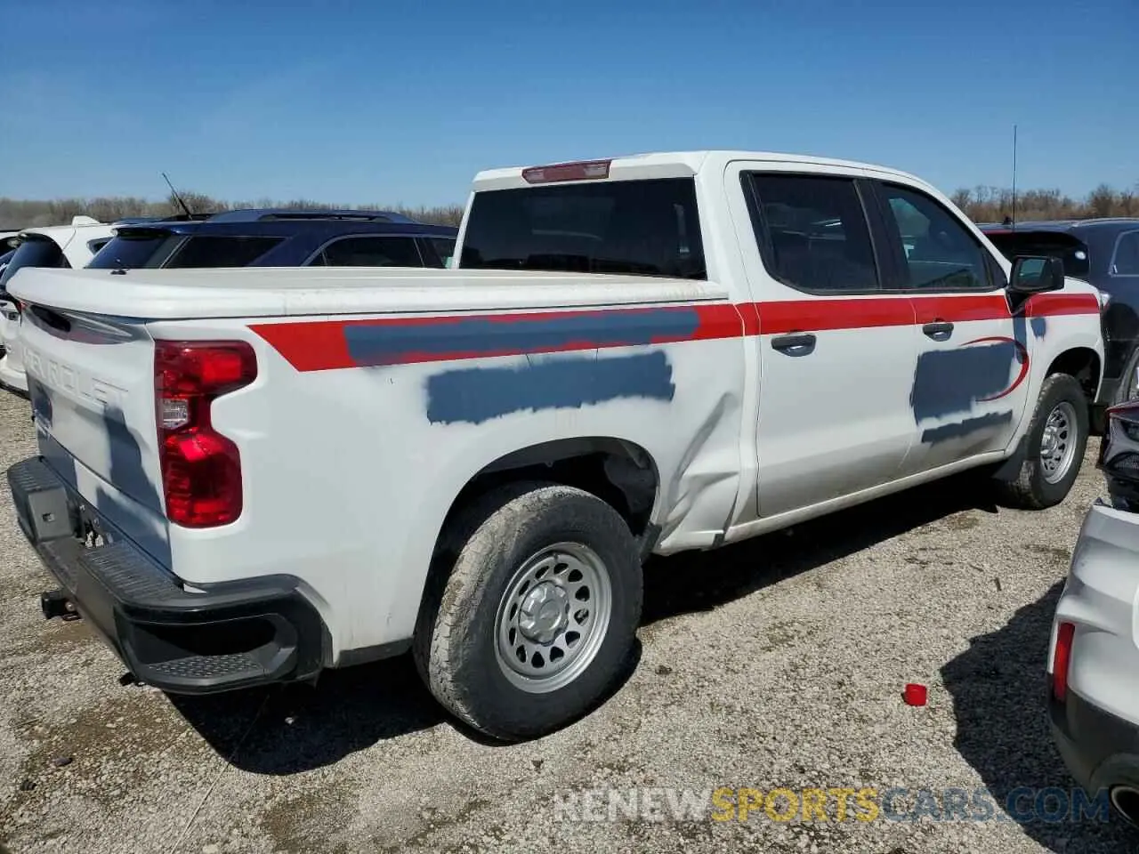 3 Photograph of a damaged car 3GCPDAEK6NG536358 CHEVROLET ALL Models 2022