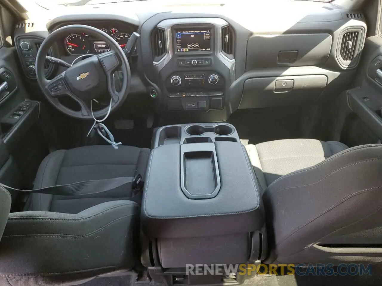 8 Фотография поврежденного автомобиля 3GCPDBEK7NG513256 CHEVROLET ALL Models 2022