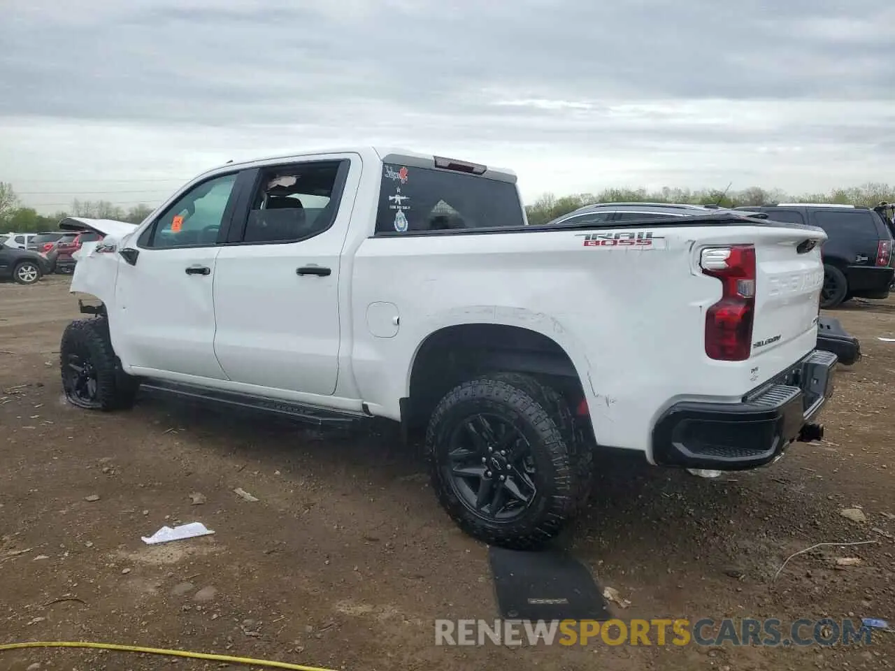 2 Фотография поврежденного автомобиля 3GCPDCED4NG525873 CHEVROLET ALL Models 2022