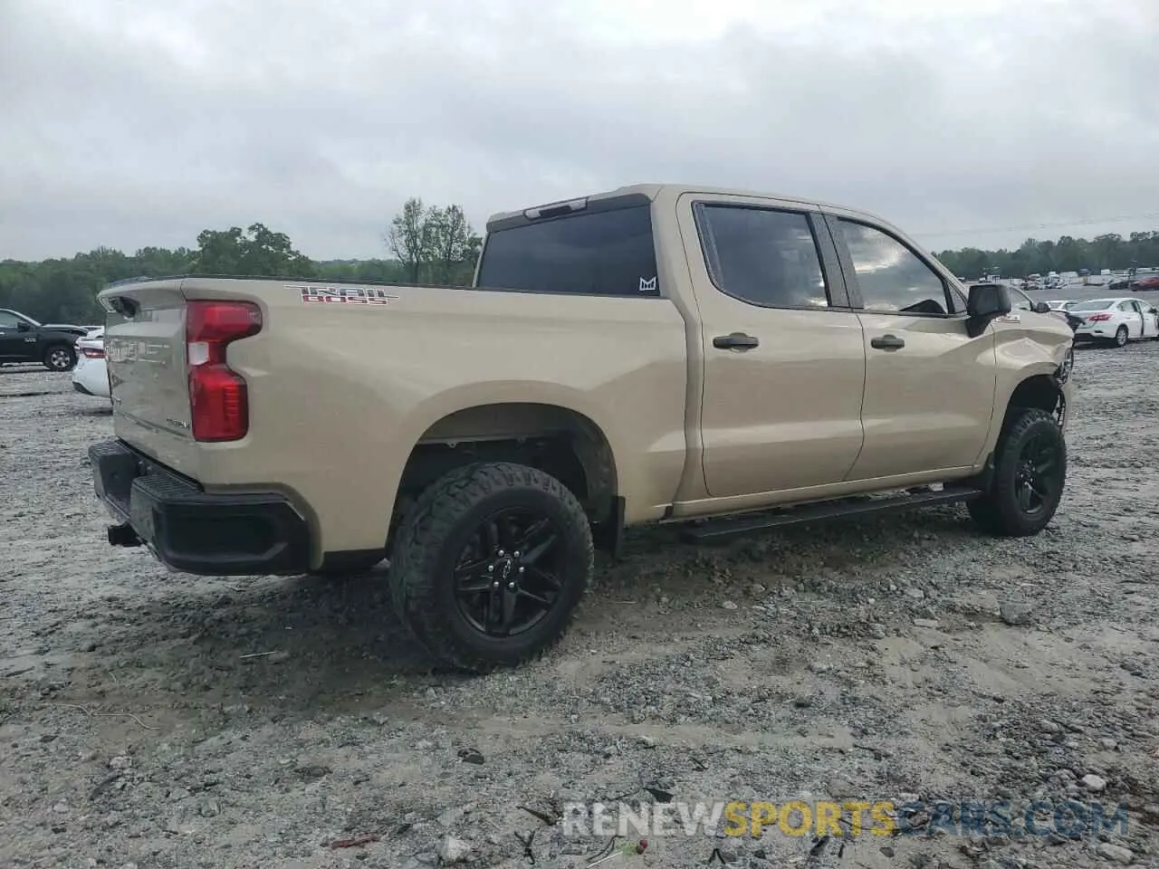 3 Фотография поврежденного автомобиля 3GCPDCED6NG594614 CHEVROLET ALL Models 2022