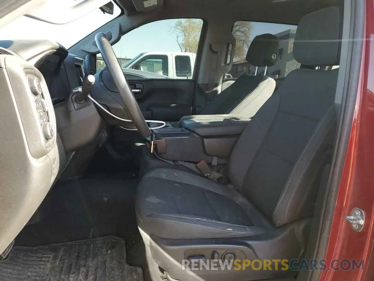 7 Photograph of a damaged car 3GCPYBEK8NG172180 CHEVROLET ALL Models 2022