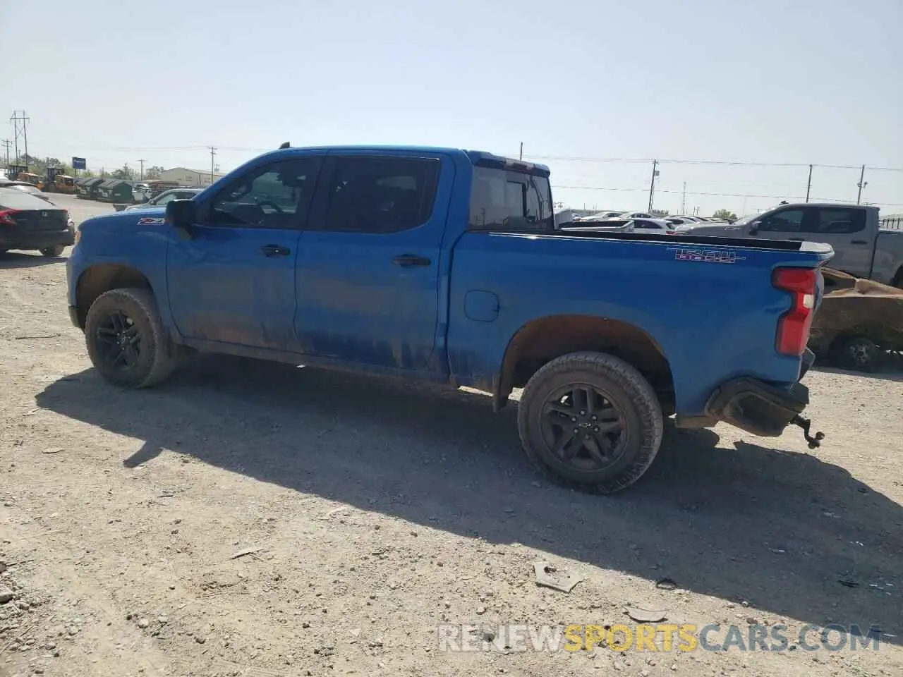 2 Photograph of a damaged car 3GCUDFED1NG614692 CHEVROLET ALL Models 2022