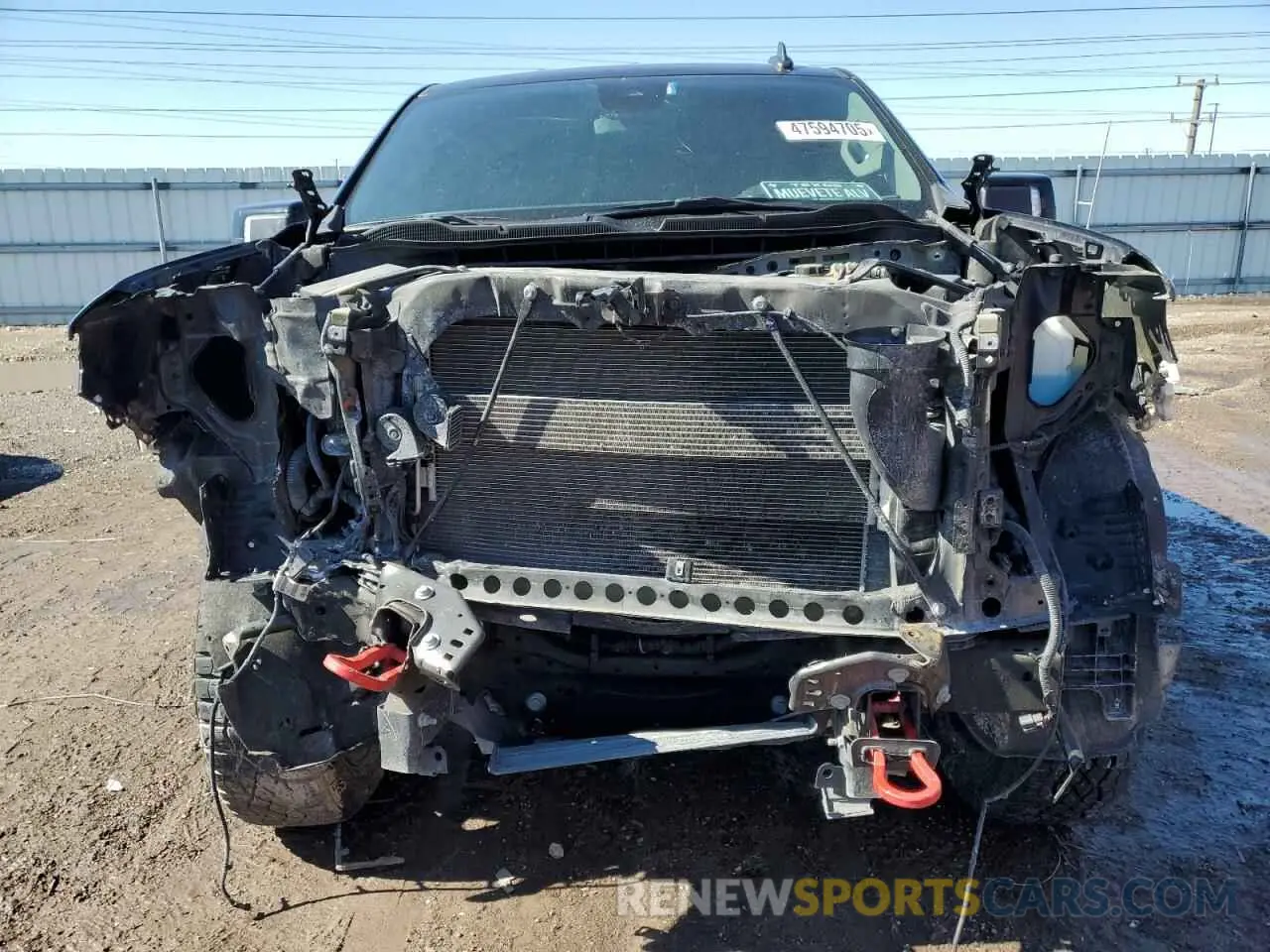 5 Photograph of a damaged car 3GCUDFED5NG522713 CHEVROLET ALL Models 2022
