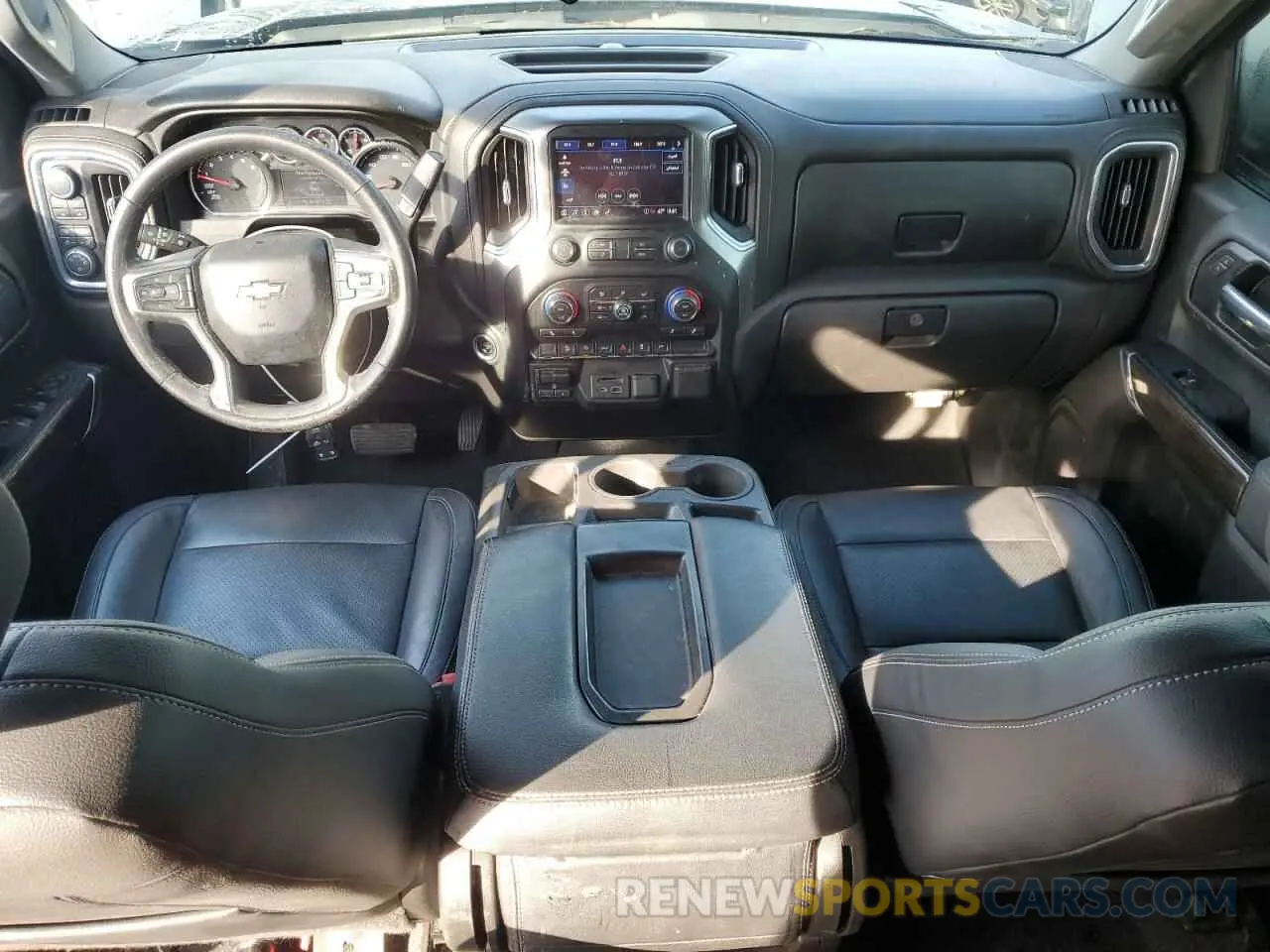 8 Фотография поврежденного автомобиля 3GCUYDED1NG106554 CHEVROLET ALL Models 2022