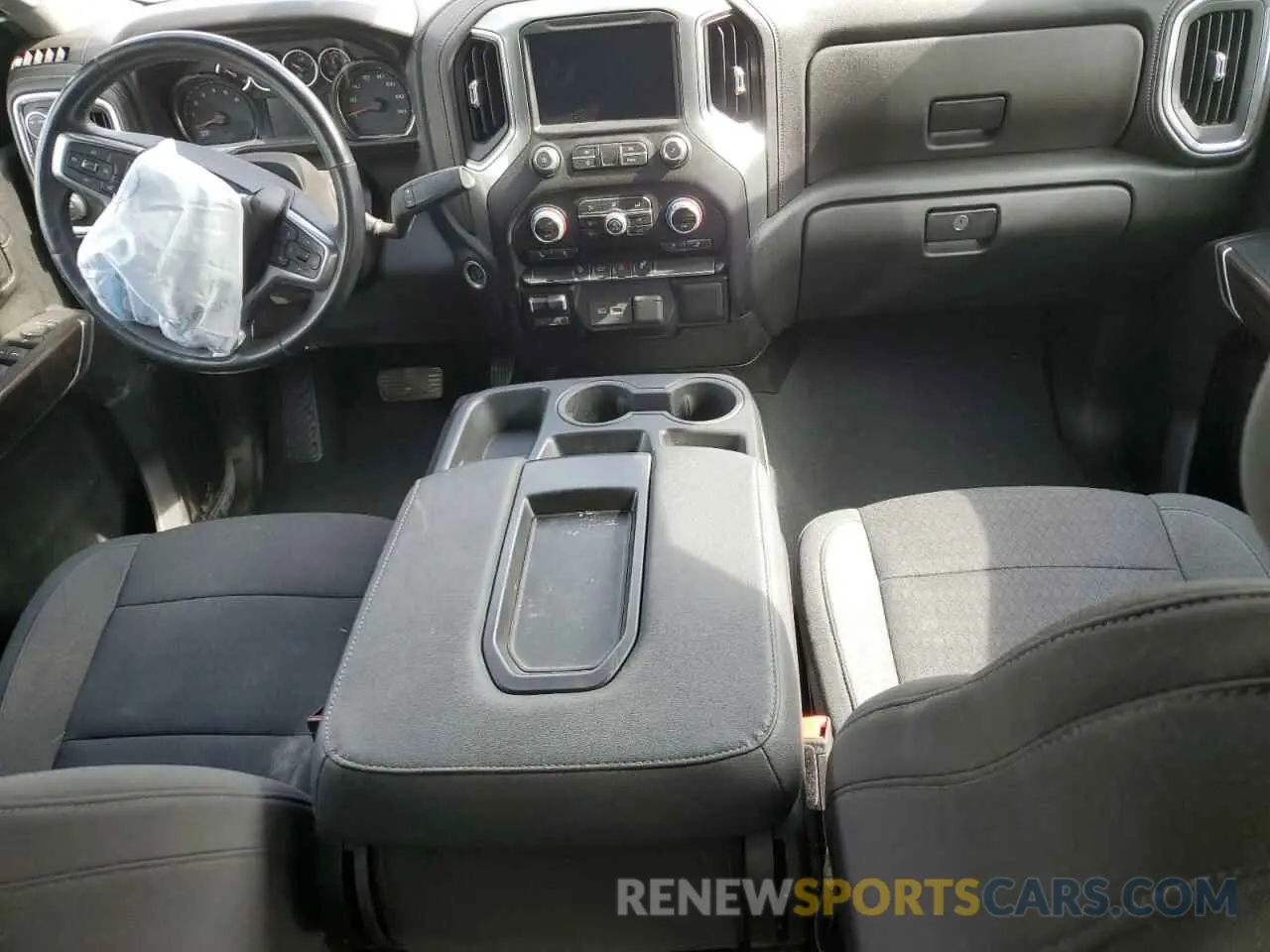 8 Фотография поврежденного автомобиля 1GC4YTE71PF102982 CHEVROLET ALL Models 2023