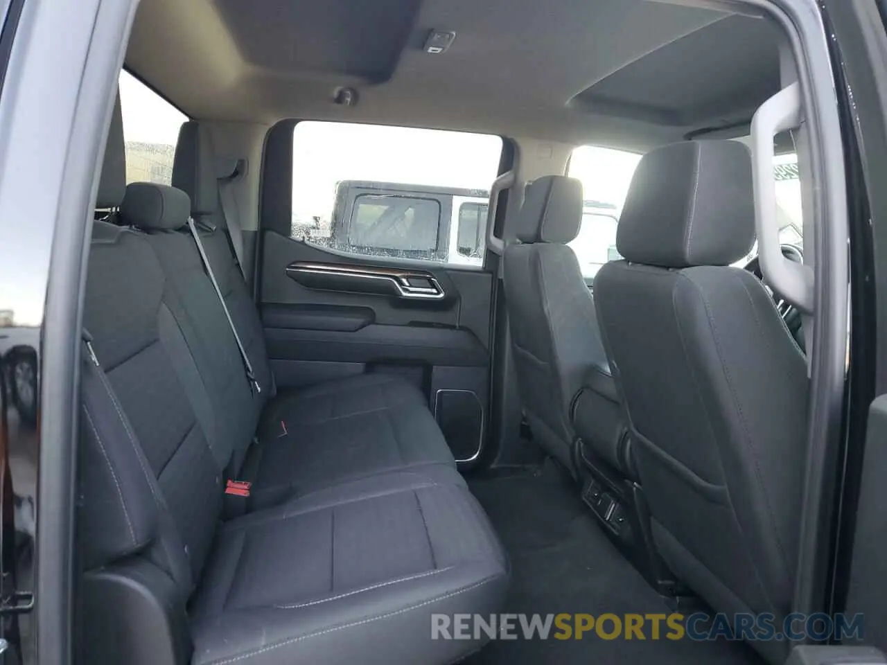 10 Фотография поврежденного автомобиля 1GCUDDED7PZ316087 CHEVROLET ALL Models 2023