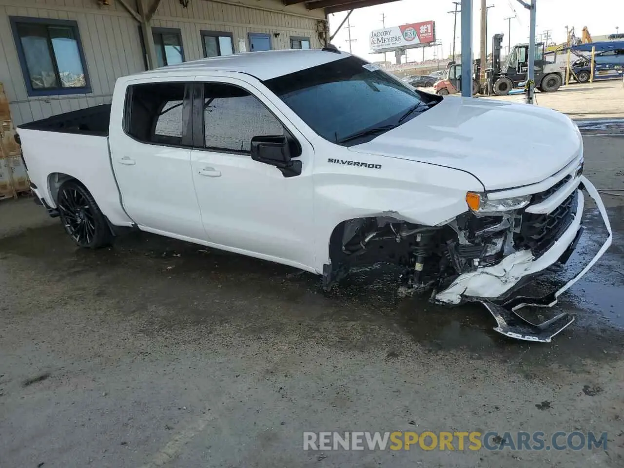 4 Фотография поврежденного автомобиля 2GCPADED2P1142881 CHEVROLET ALL Models 2023
