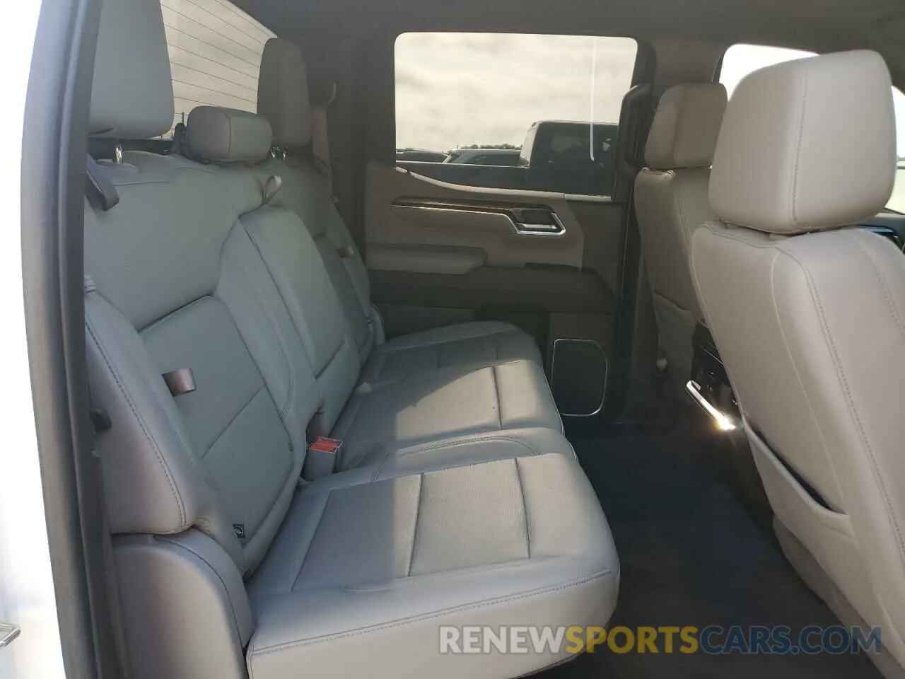 10 Фотография поврежденного автомобиля 2GCPAEED4P1108933 CHEVROLET ALL Models 2023