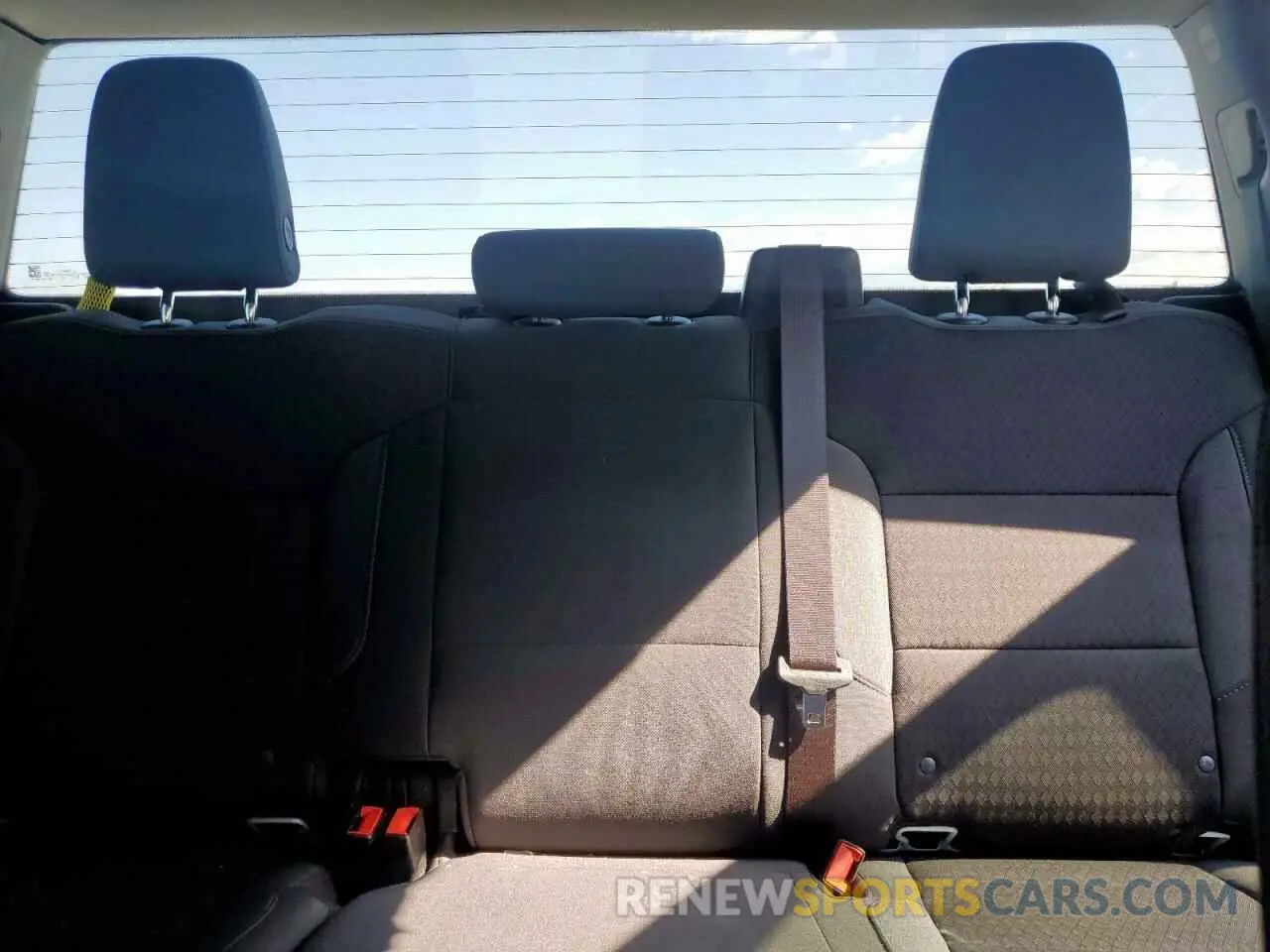 10 Фотография поврежденного автомобиля 2GCUDDED8P1149036 CHEVROLET ALL Models 2023