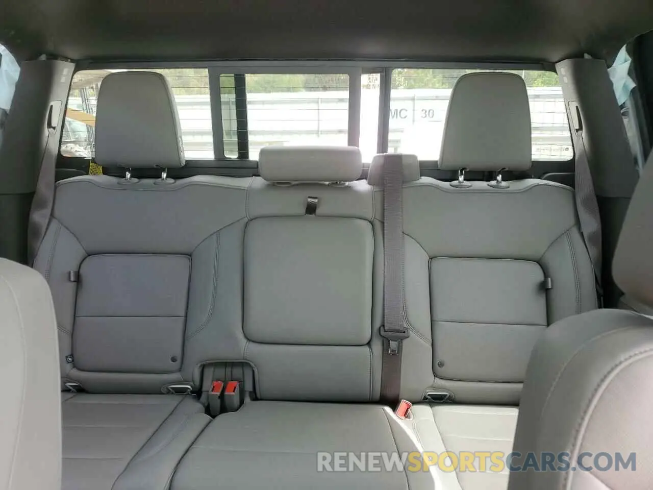 10 Фотография поврежденного автомобиля 2GCUDGED2P1138907 CHEVROLET ALL Models 2023