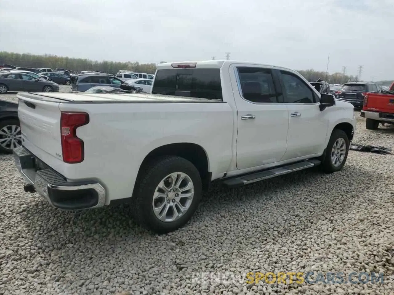 3 Фотография поврежденного автомобиля 2GCUDGED2P1138907 CHEVROLET ALL Models 2023