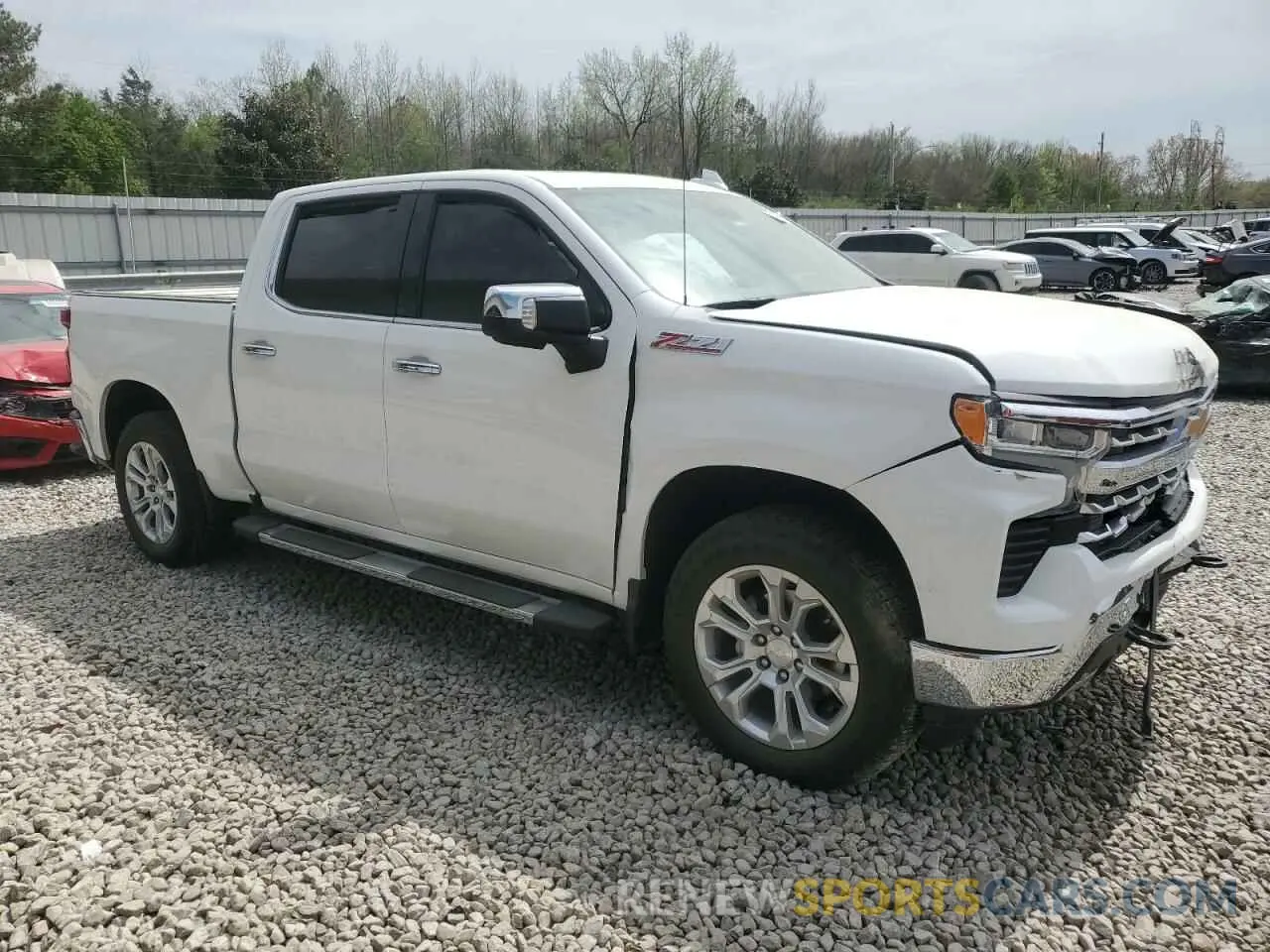 4 Фотография поврежденного автомобиля 2GCUDGED2P1138907 CHEVROLET ALL Models 2023