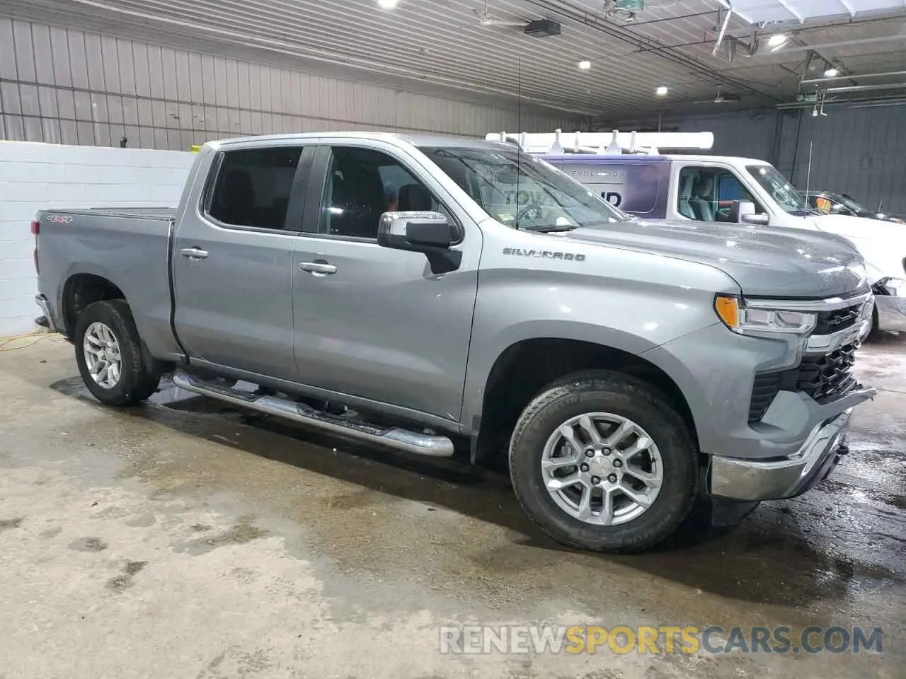 4 Фотография поврежденного автомобиля 3GCPDDEK5PG224018 CHEVROLET ALL Models 2023